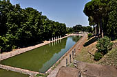 Villa Adriana - Canopo e Serapeo, uno dei complessi pi originali e spettacolari della villa. 